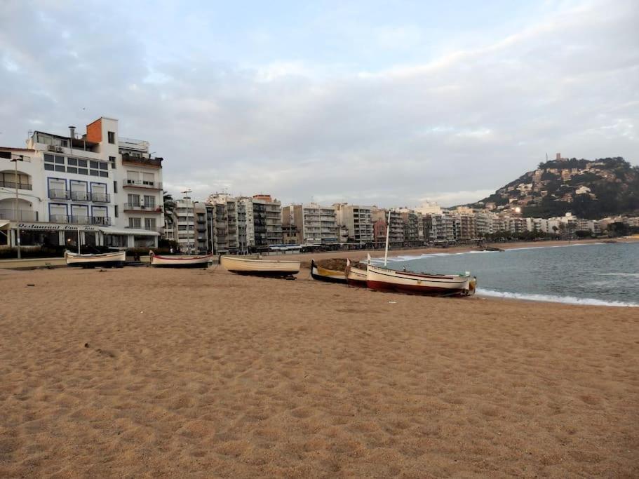 Apartamento Blanes Playa Exterior photo